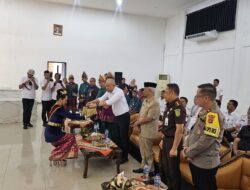 Penetapan Pengurus Lembaga Pemangku Adat Kelurahan Yang Baru Telah Dikukuhkan