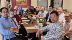 Ketum PWDPI Mendesak Menteri KKP Agar Segera Terbitkan Izin Untuk Nelayan Lobster