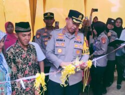 Dibulan Ramadhan Penuh Barokah, Kapolres Mura Serahkan Kunci Bedah Rumah Hasil Donasi Personel