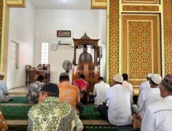 Mimbar Jumat Menyapa Bumi: Personel Polres Musi Rawas Mengingatkan Kita Pentingnya Menjaga Alam