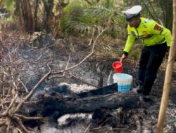 Aksi Cepat Satlantas Polres Musi Rawas Lindungi Perkebunan Warga dari Kebakaran